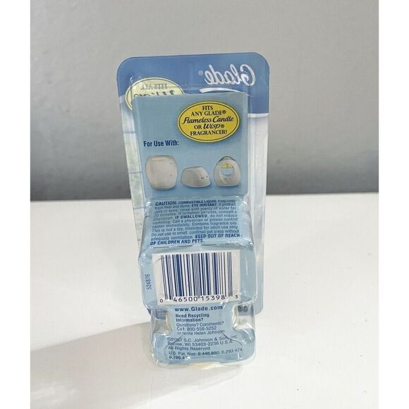 2 GLADE Wisp Refills- FRENCH VANILLA & CLEAN LINEN Flameless Candle Scented Oil - Picture 4 of 5